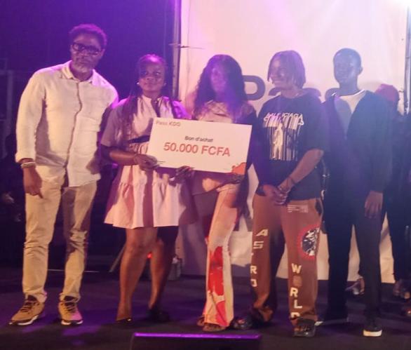 Côte d’Ivoire : Téléphonie mobile/ Un opérateur récompense ses fidèles abonnés 